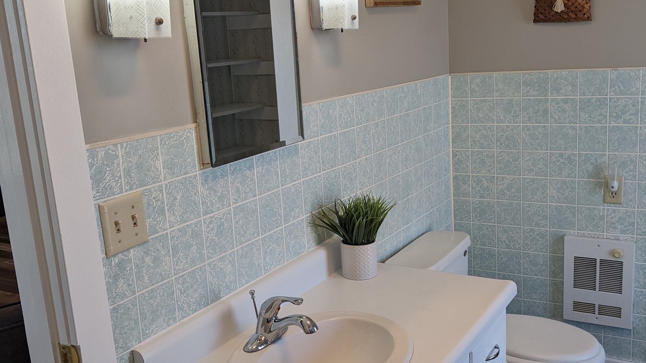Photo of Bathroom in Cummings