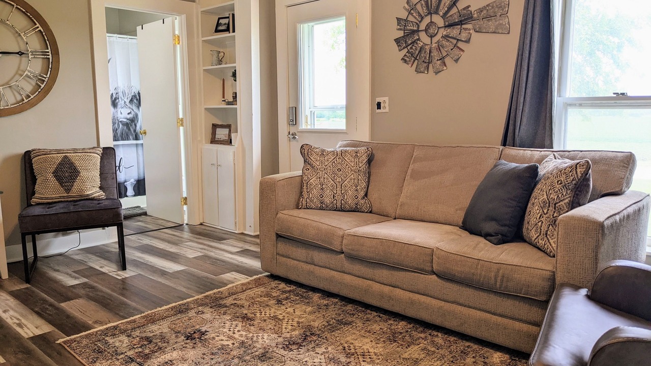 Photo of Livingroom in Cummings