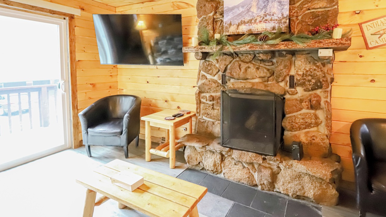 Photo of Livingroom in Estes Park