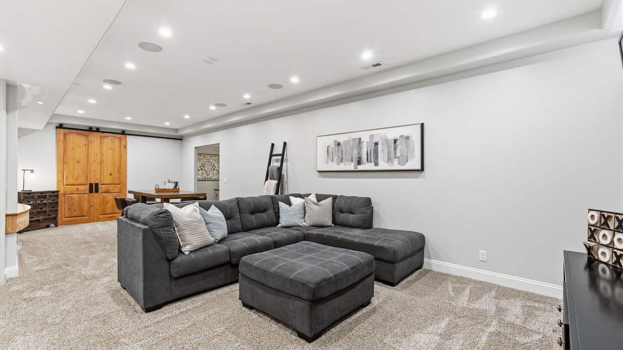 Photo of Livingroom in Omaha