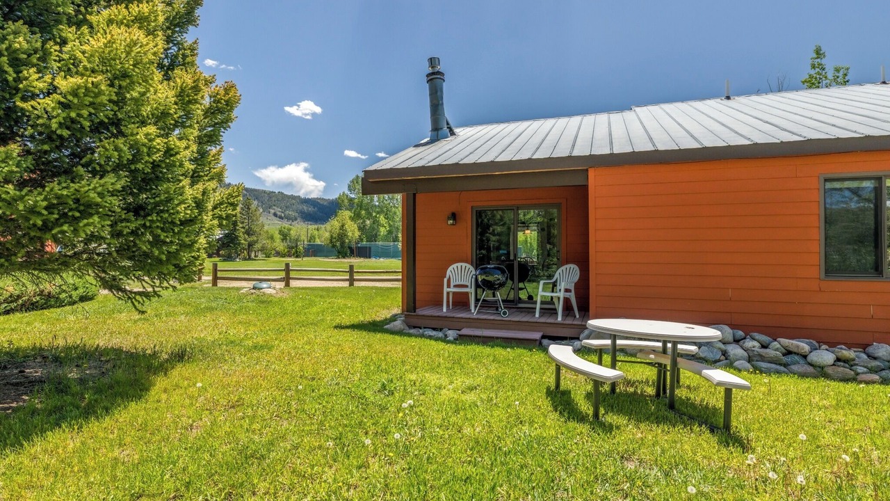 Photo of Outdoor in Clark