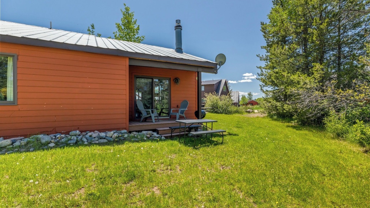 Photo of Outdoor in Clark