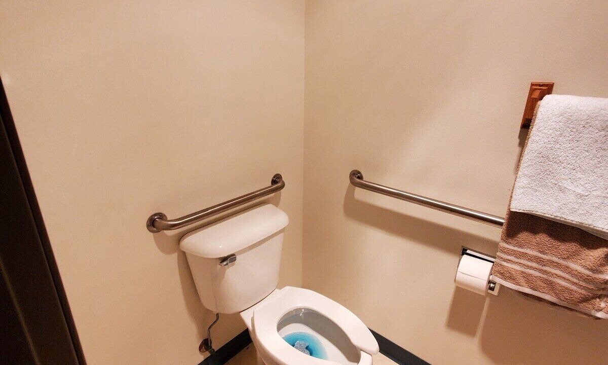 Photo of Bathroom in Spencer