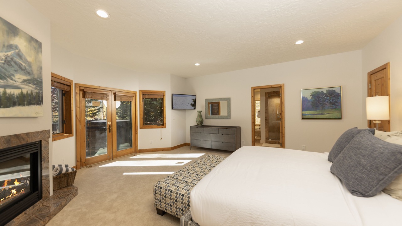 Photo of Bedroom in Sunbeam Estates