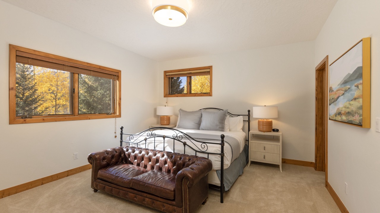 Photo of Bedroom in Sunbeam Estates