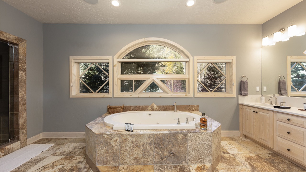 Photo of Bathroom in Sunbeam Estates
