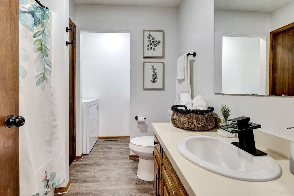 Photo of Bathroom in Pittsburg