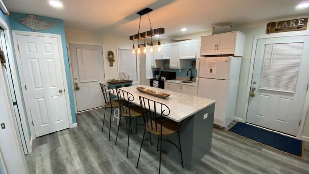 Photo of Kitchen in Linn Valley