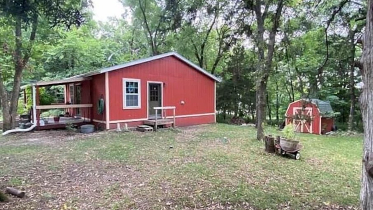 Photo of Outdoor in Linn Valley
