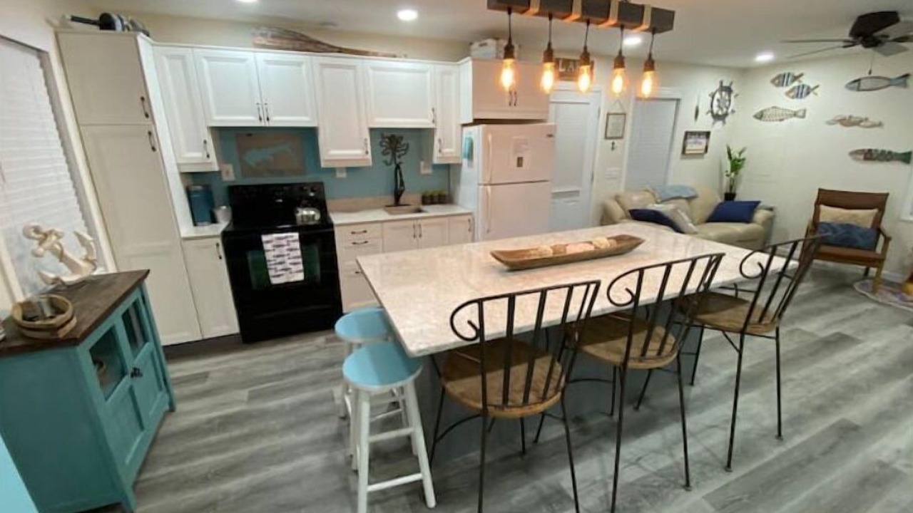 Photo of Kitchen in Linn Valley