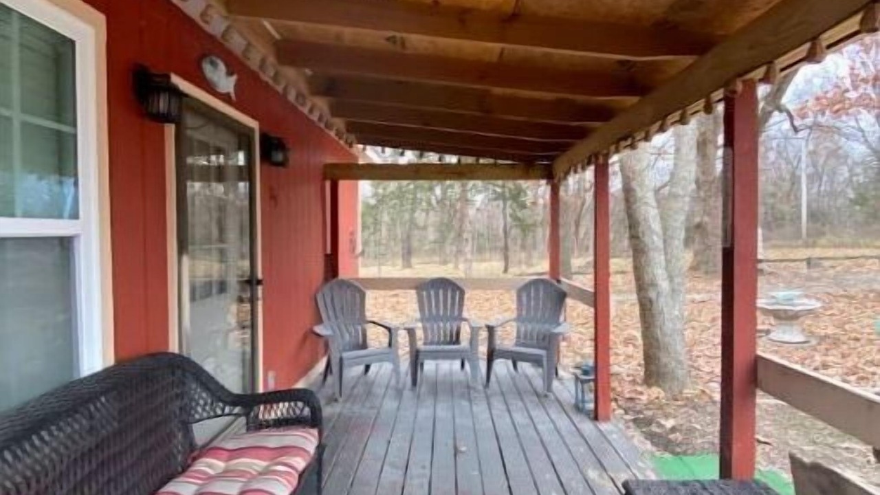 Photo of Patio Balcony in Linn Valley