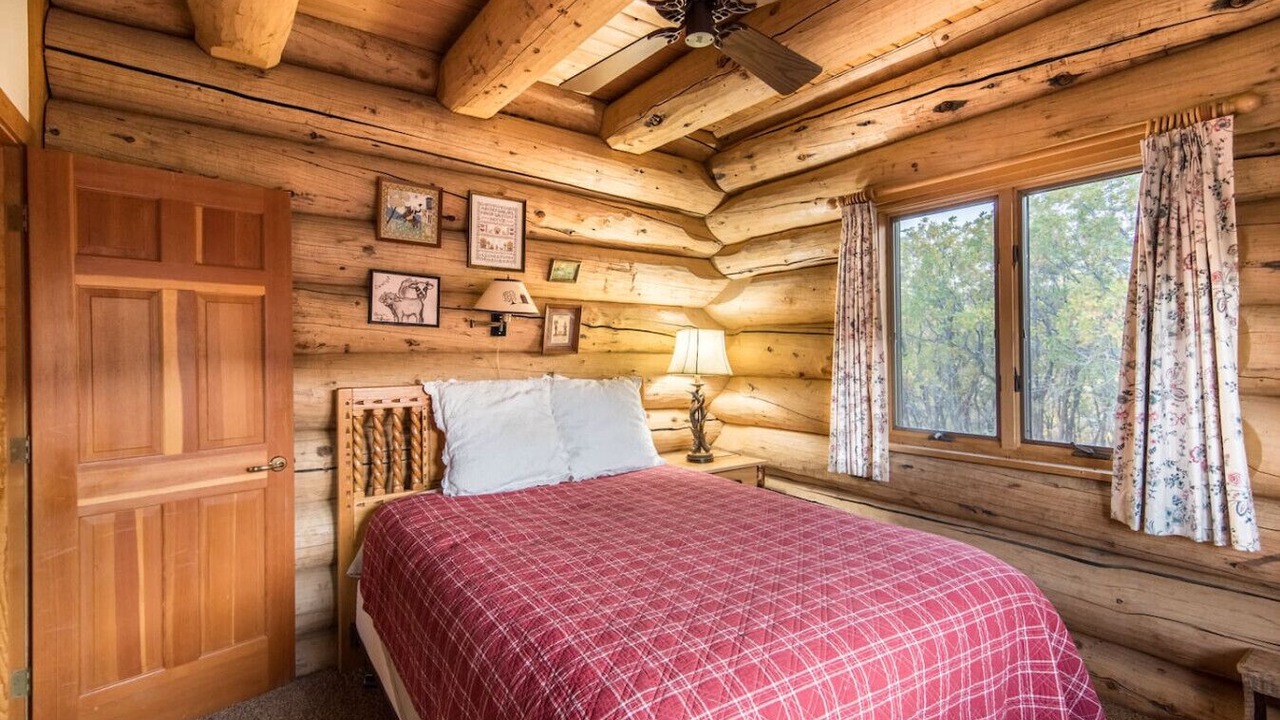 Photo of Bedroom in Gypsum