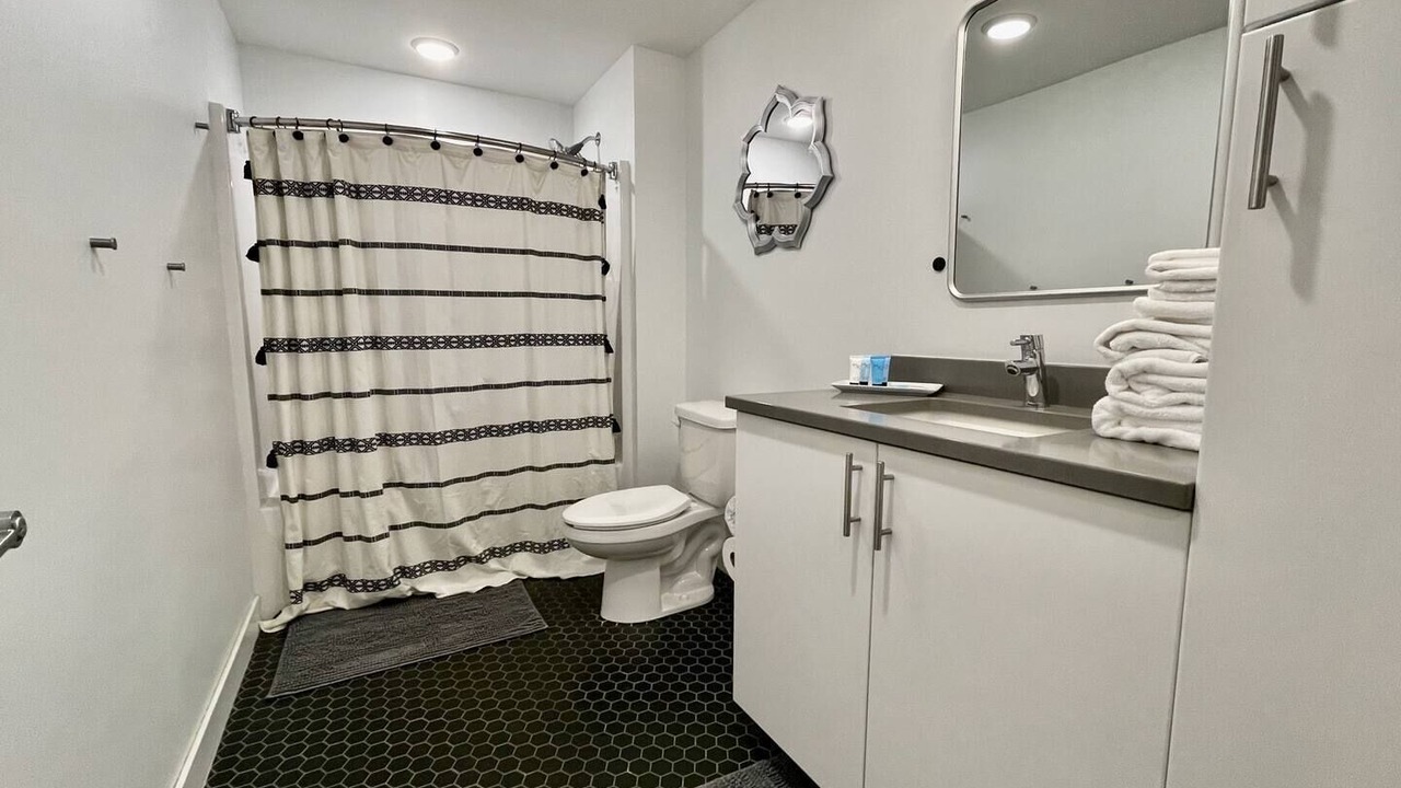 Photo of Bathroom in Old Market