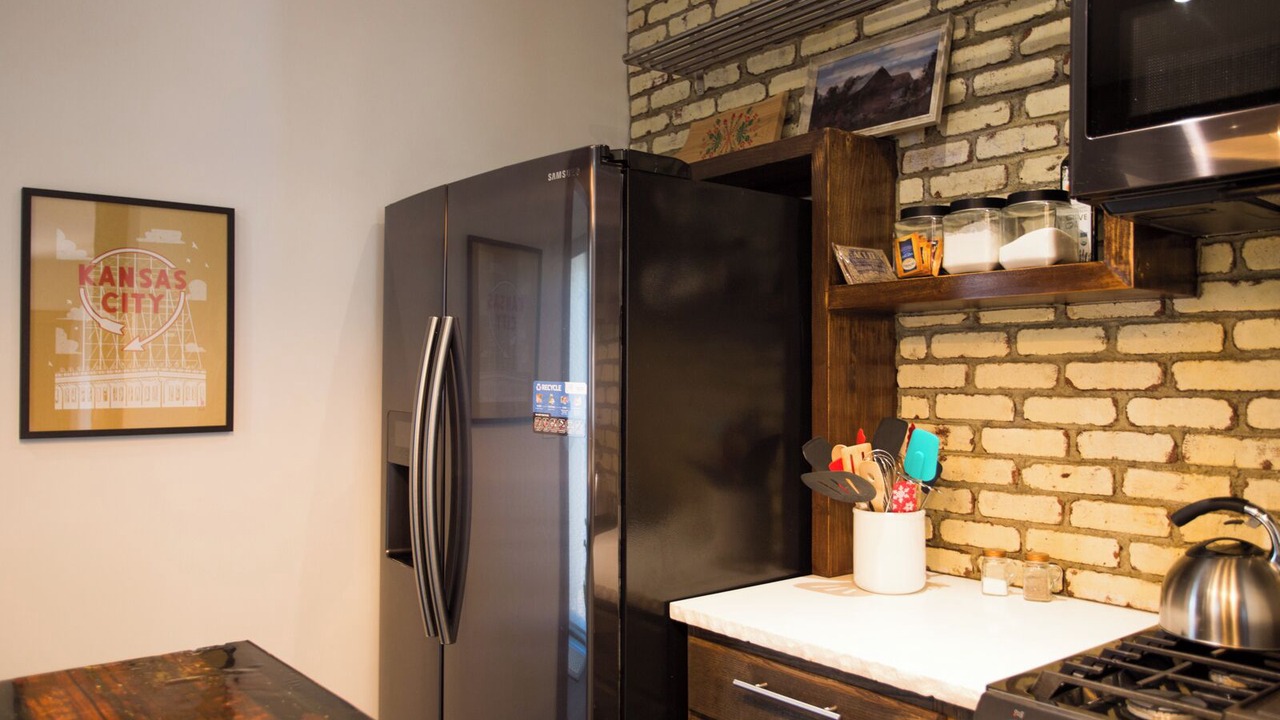 Photo of Kitchen in West Plaza
