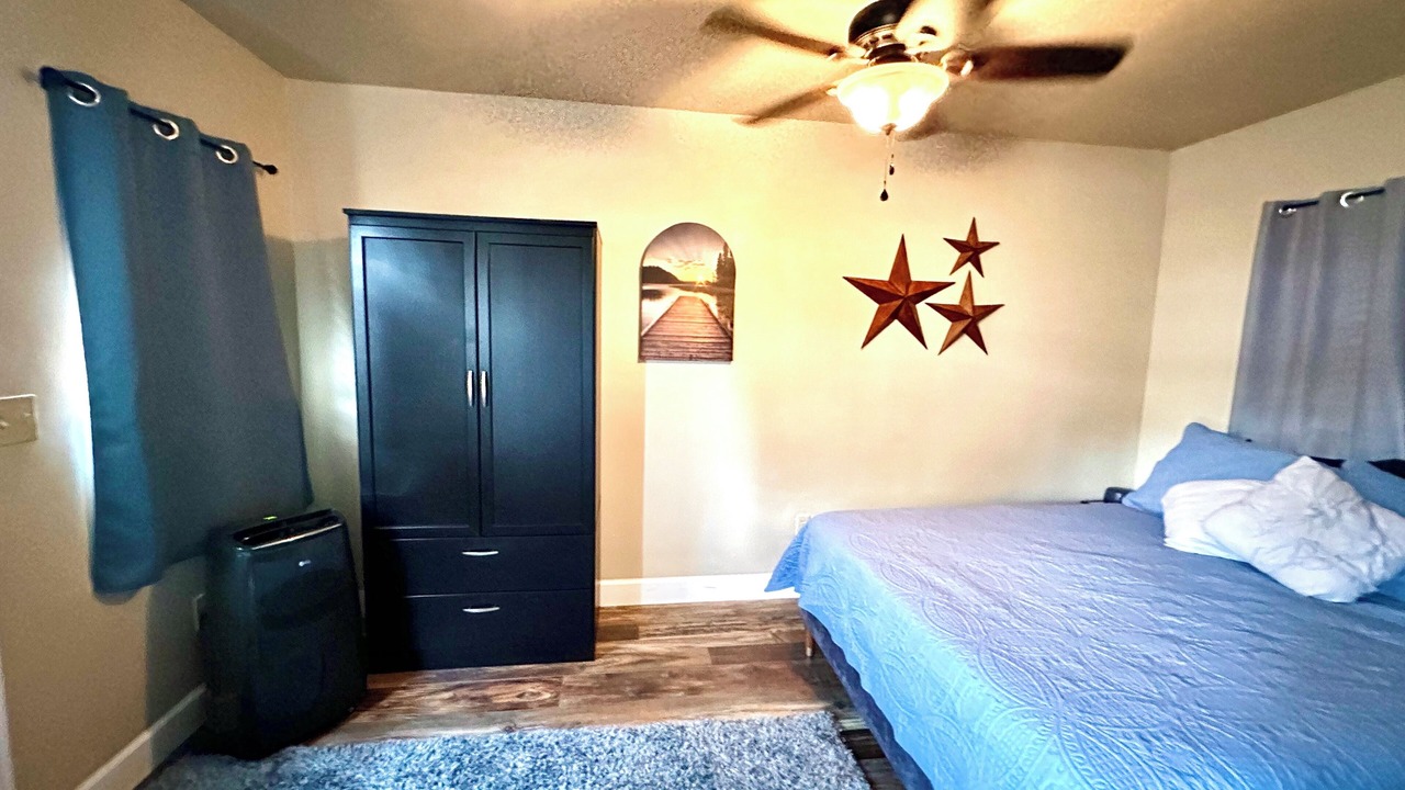 Photo of Bedroom in Montrose