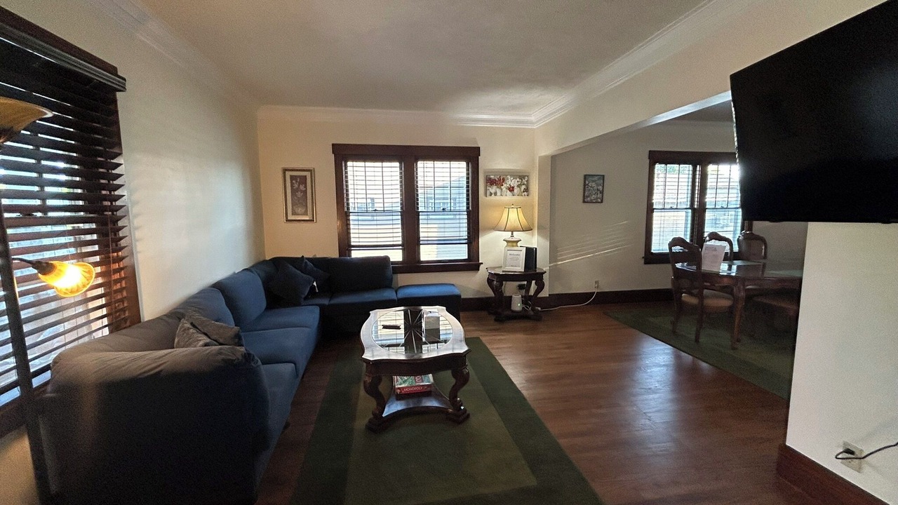 Photo of Livingroom in Benson
