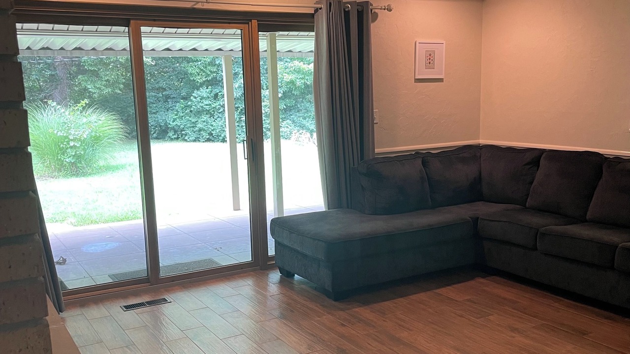 Photo of Livingroom in Ponca City