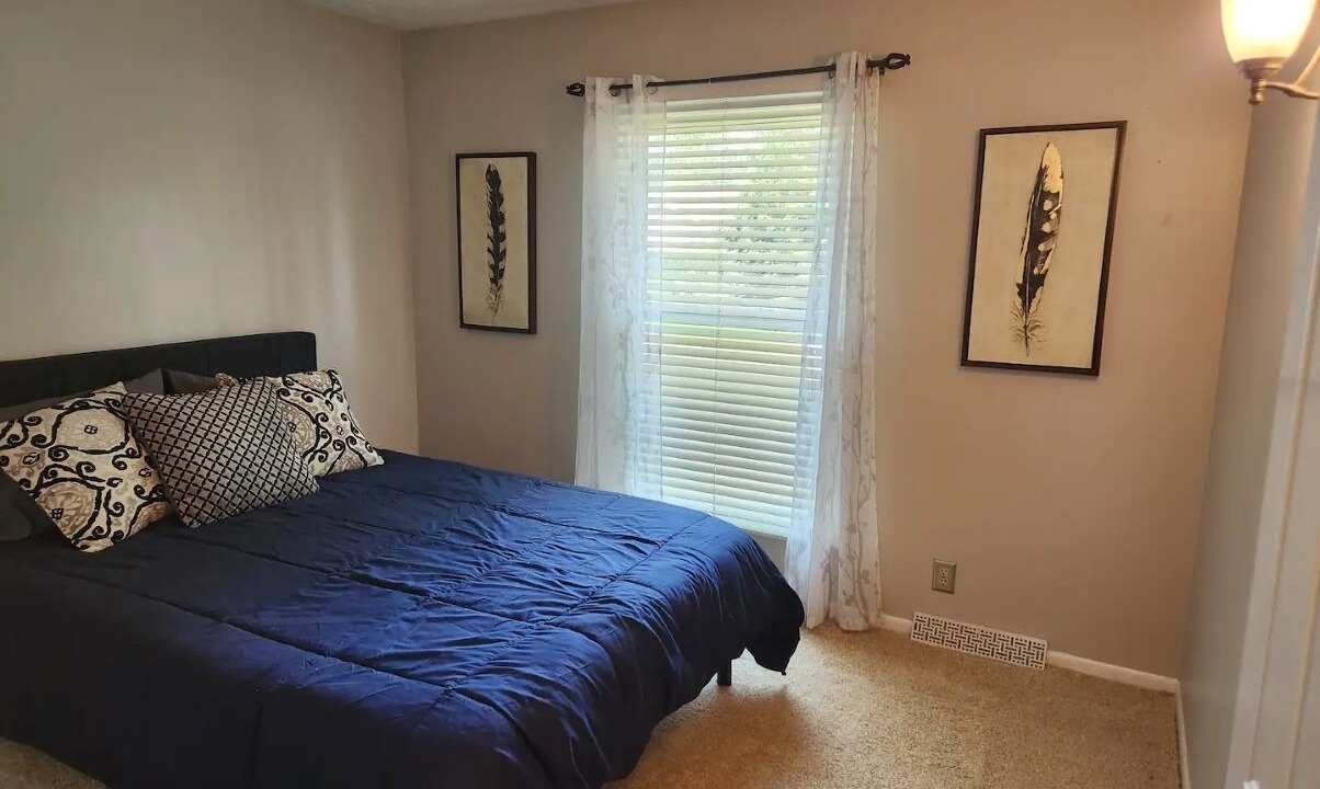 Photo of Bedroom in Leawood Southwest