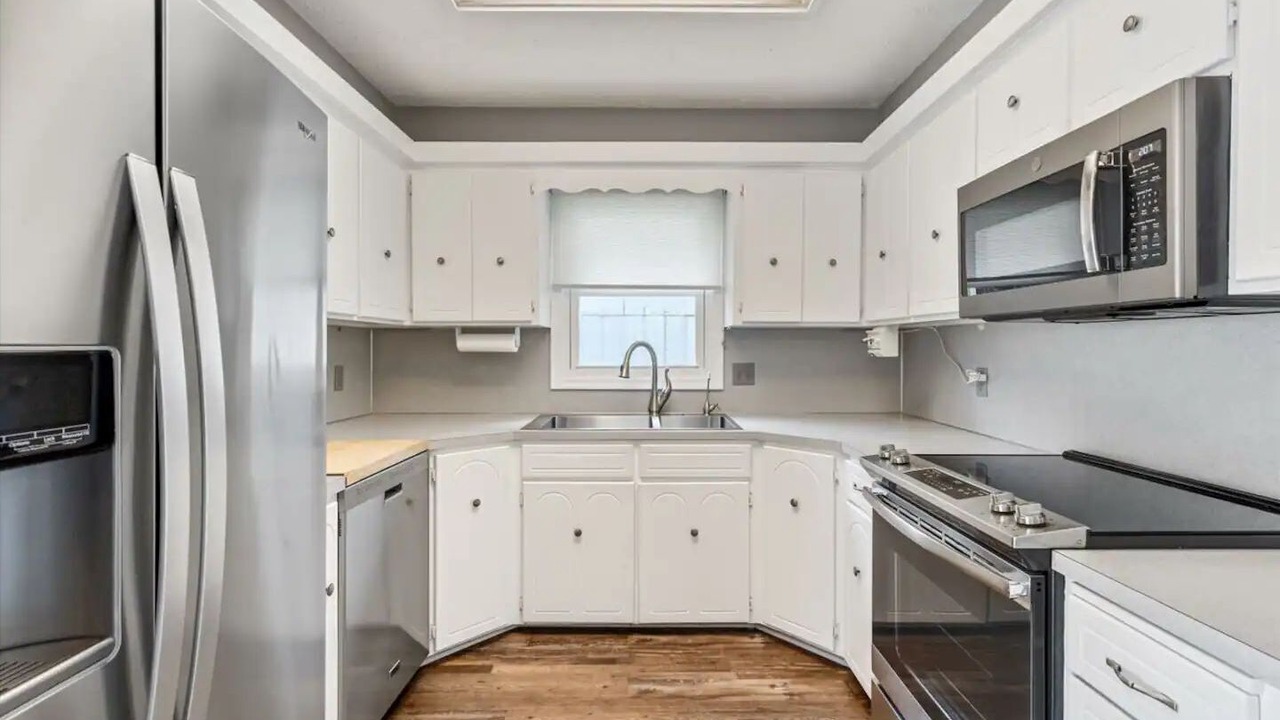 Photo of Kitchen in Leawood Southwest