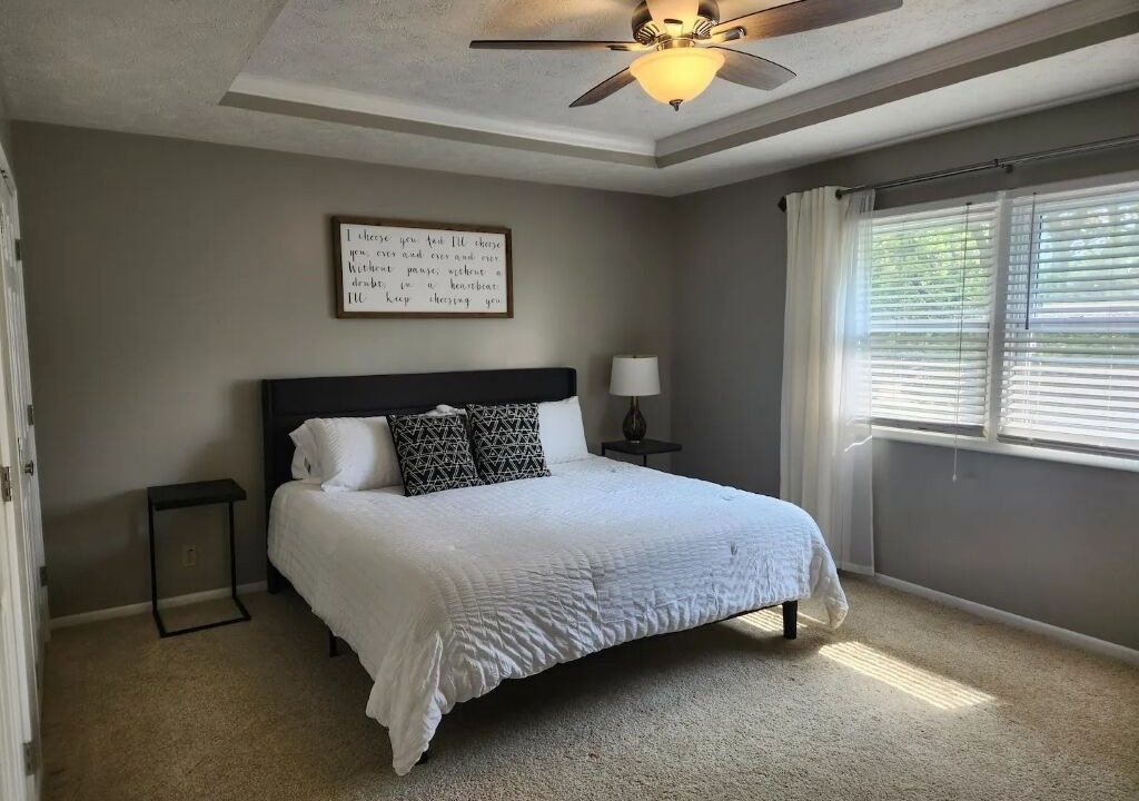 Photo of Bedroom in Leawood Southwest
