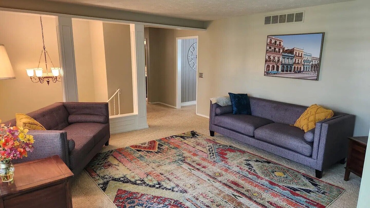 Photo of Livingroom in Leawood Southwest