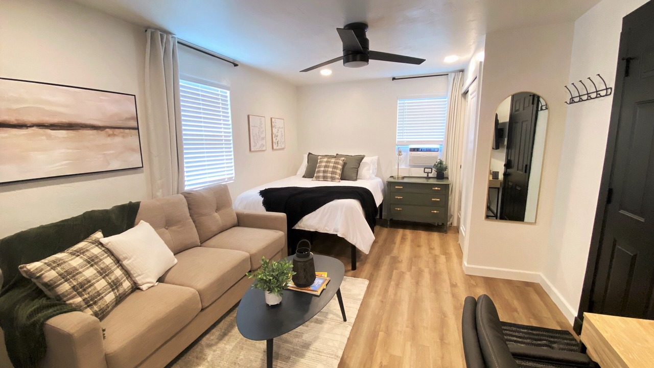 Photo of Bedroom in Central Colorado Springs