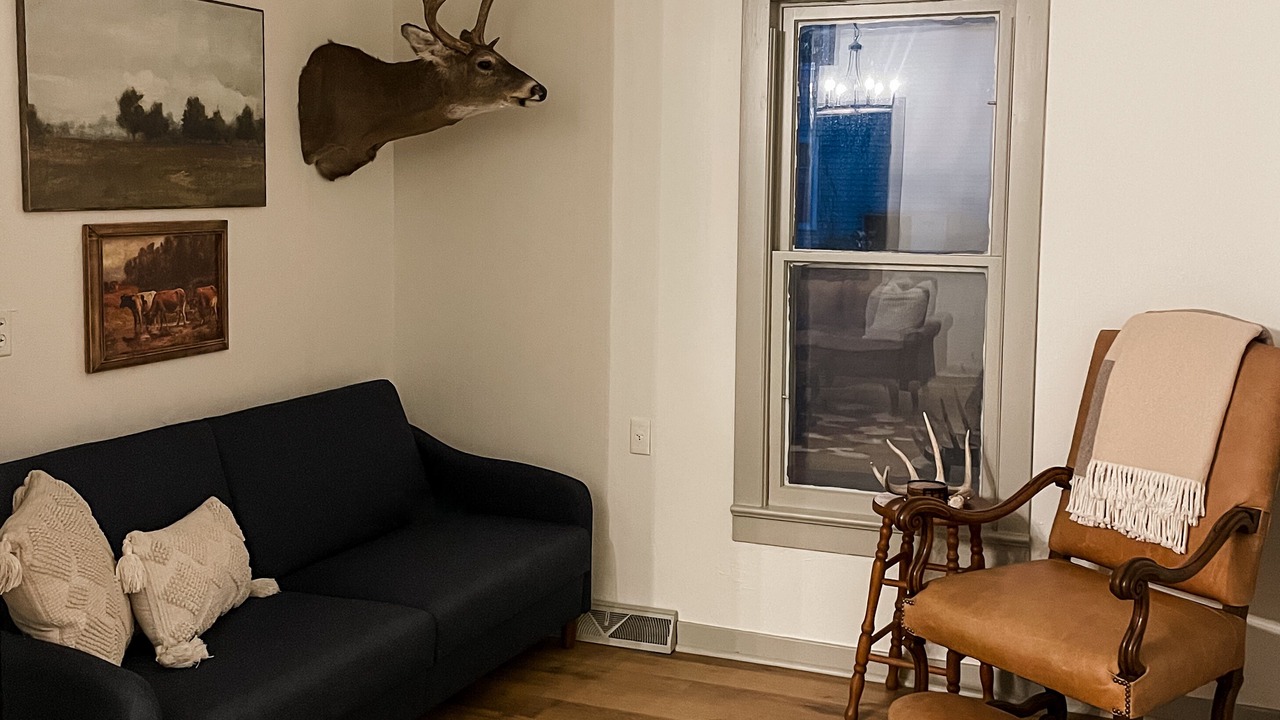 Photo of Livingroom in Russell County