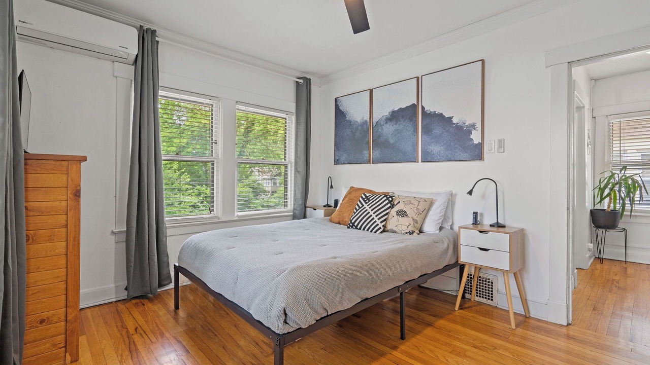 Photo of Bedroom in South Kansas City