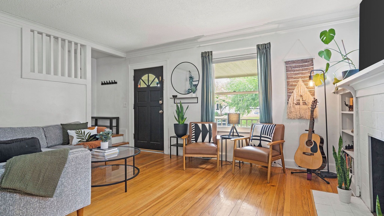 Photo of Livingroom in South Kansas City