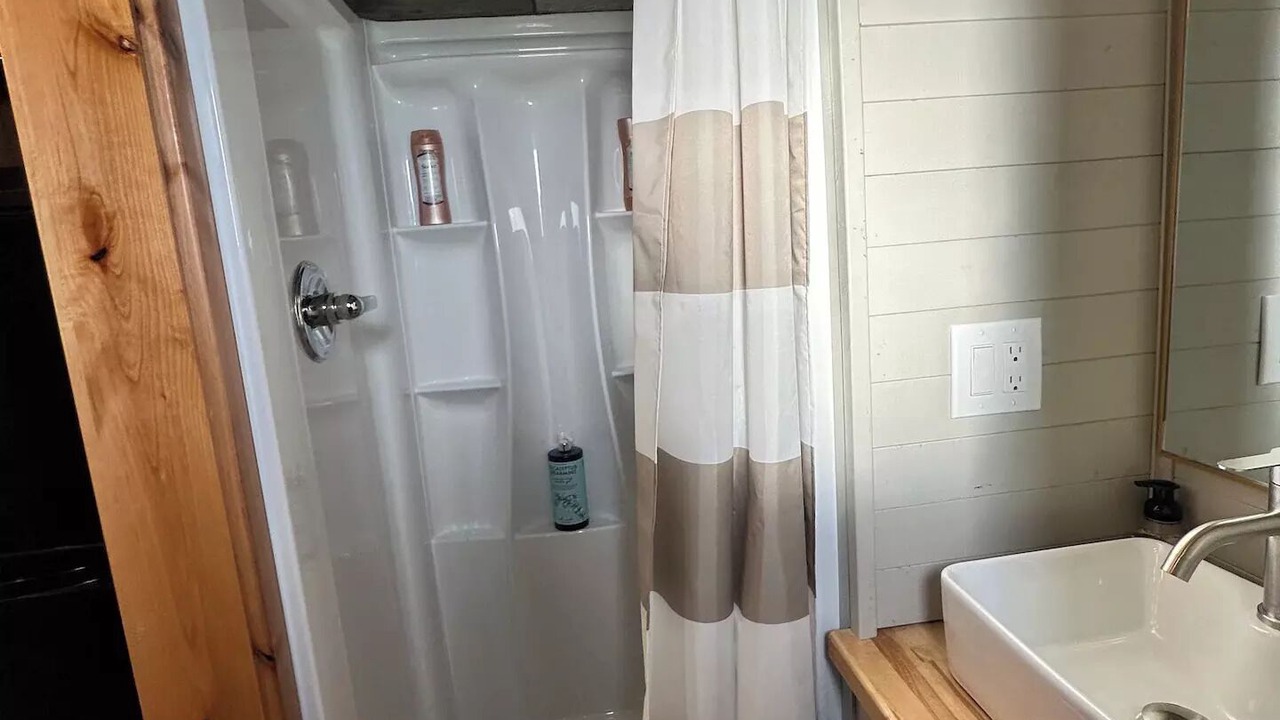 Photo of Bathroom in Rush Center