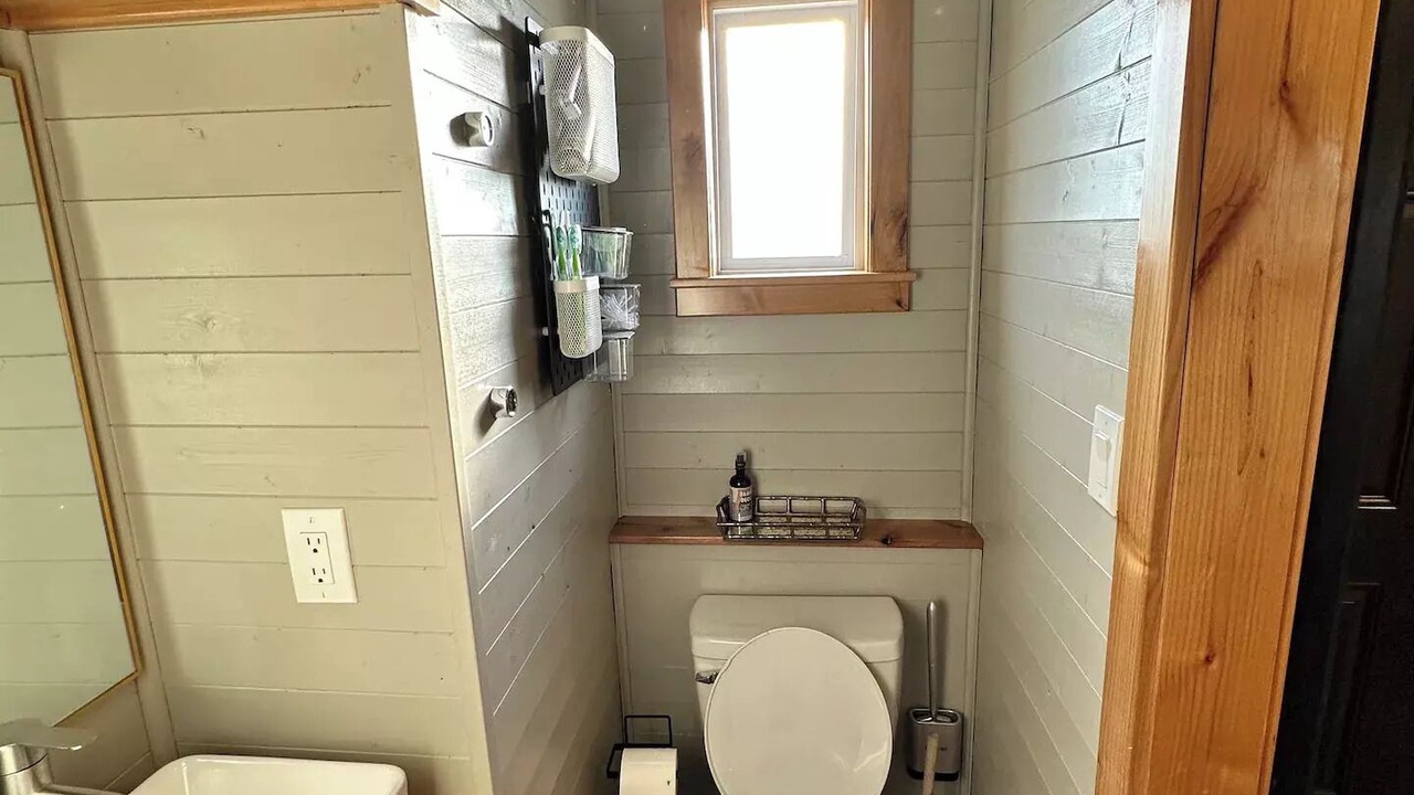 Photo of Bathroom in Rush Center
