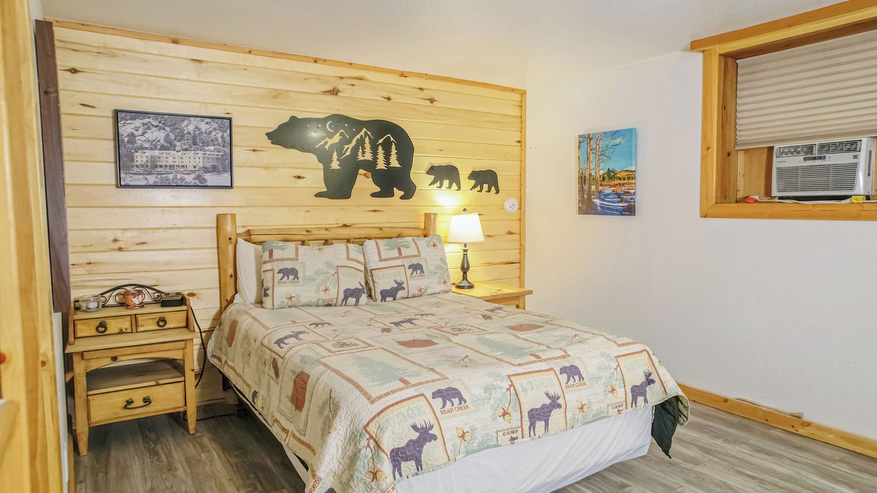 Photo of Bedroom in Estes Park