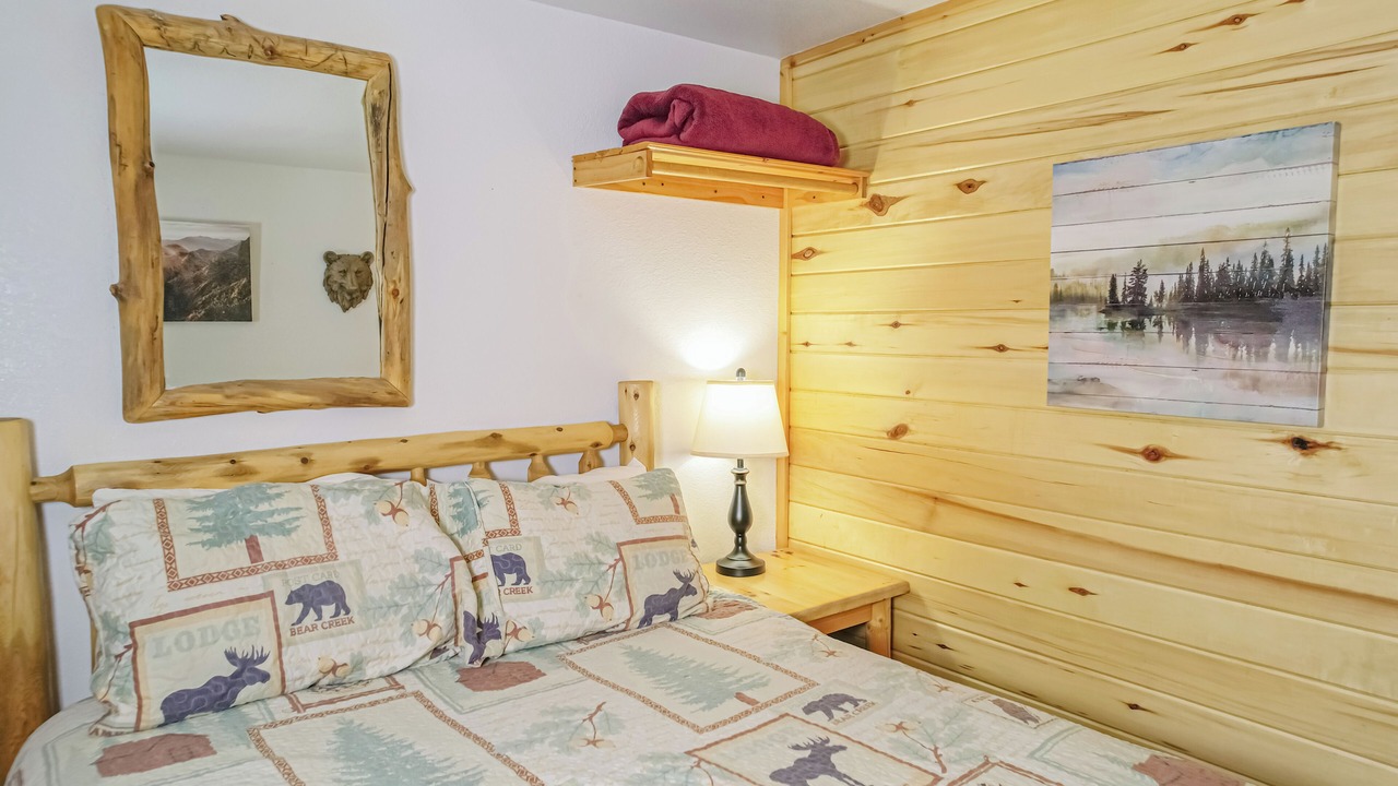 Photo of Bedroom in Estes Park