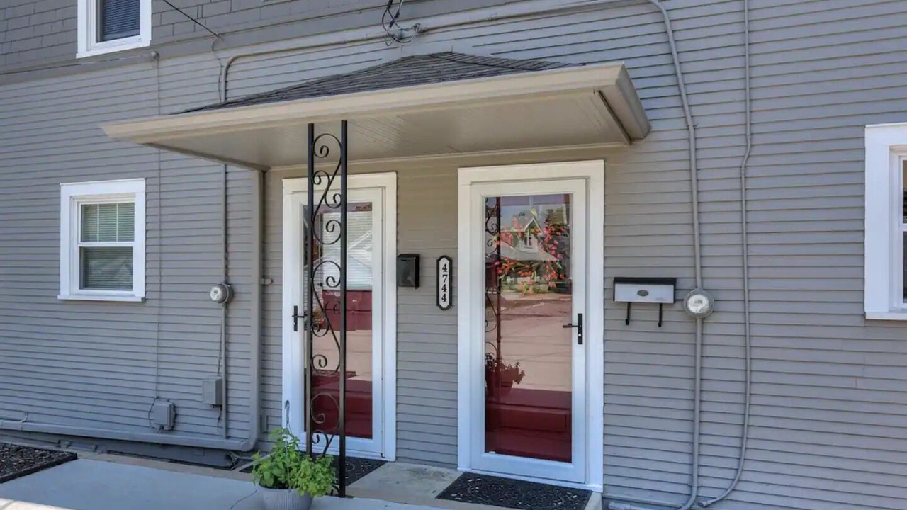 Photo of Outdoor in Dundee-Happy Hollow Historic District