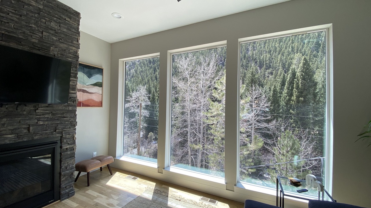 Photo of Livingroom in Idaho Springs