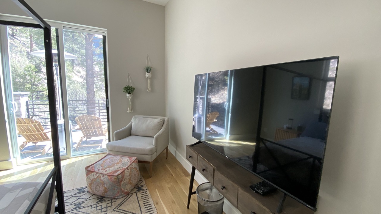 Photo of Livingroom in Idaho Springs