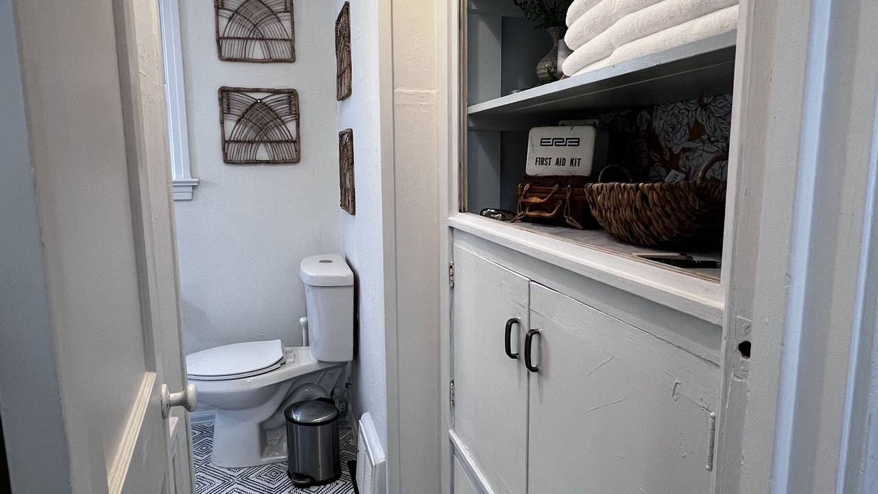 Photo of Bathroom in Cheyenne Canyon