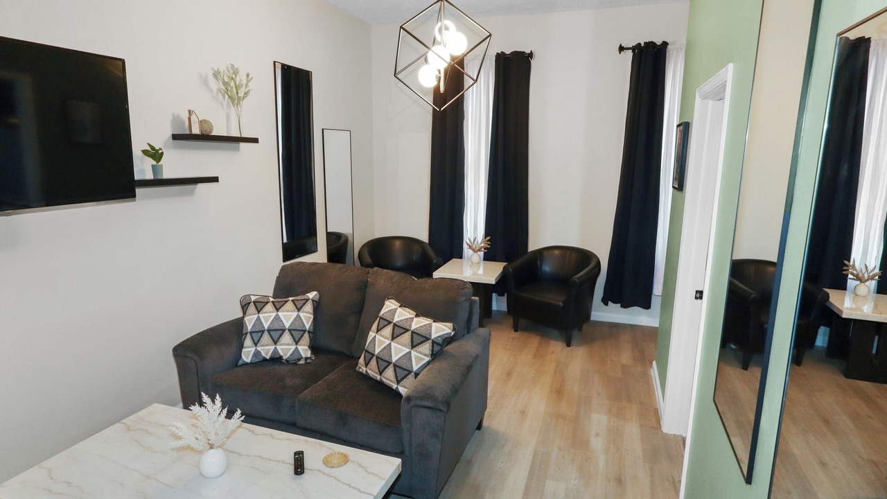 Photo of Livingroom in Southeast Omaha