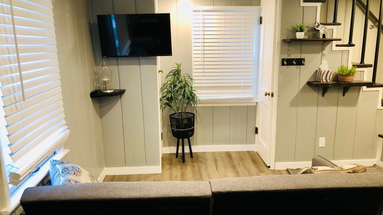 Photo of Livingroom in Shawnee