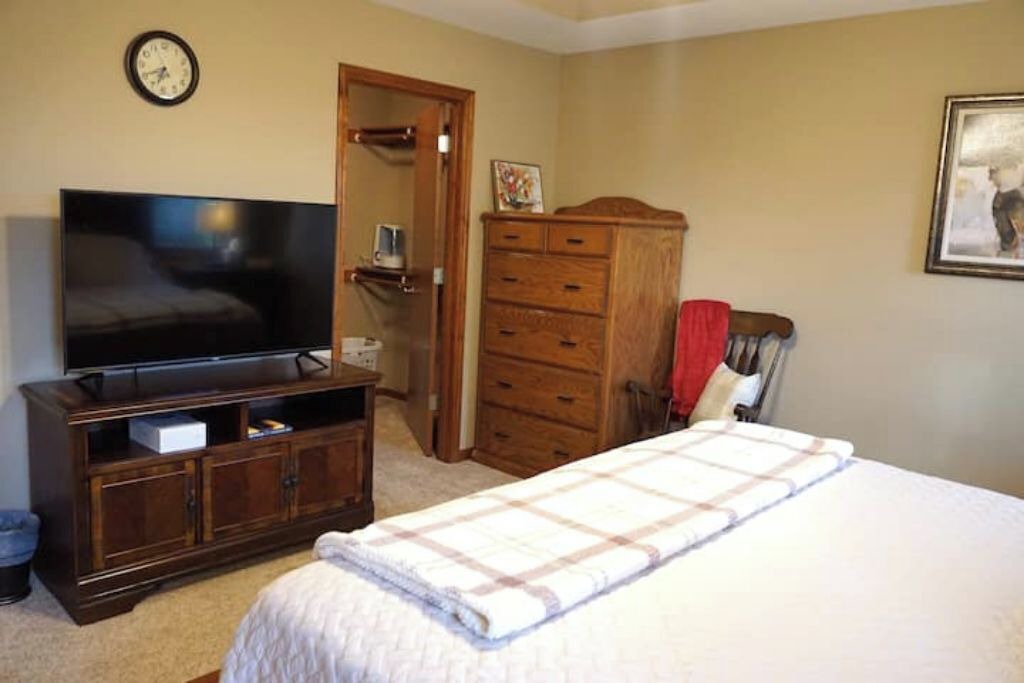 Photo of Bedroom in St. Marys
