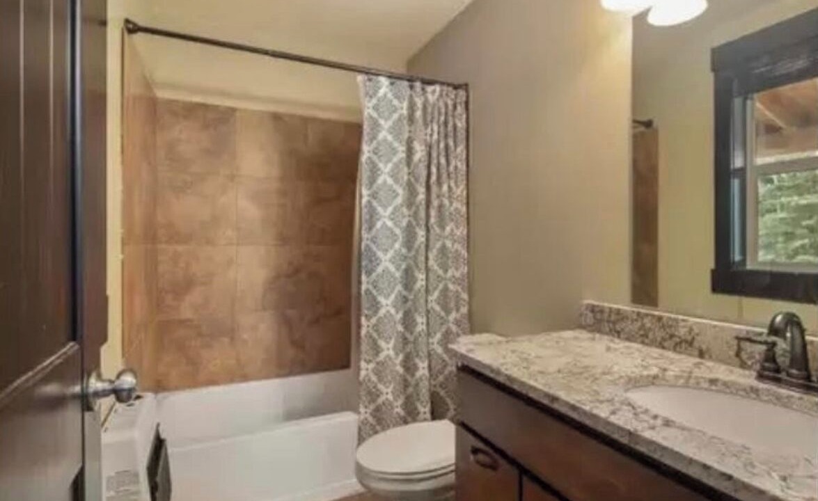 Photo of Bathroom in Mammoth Creek