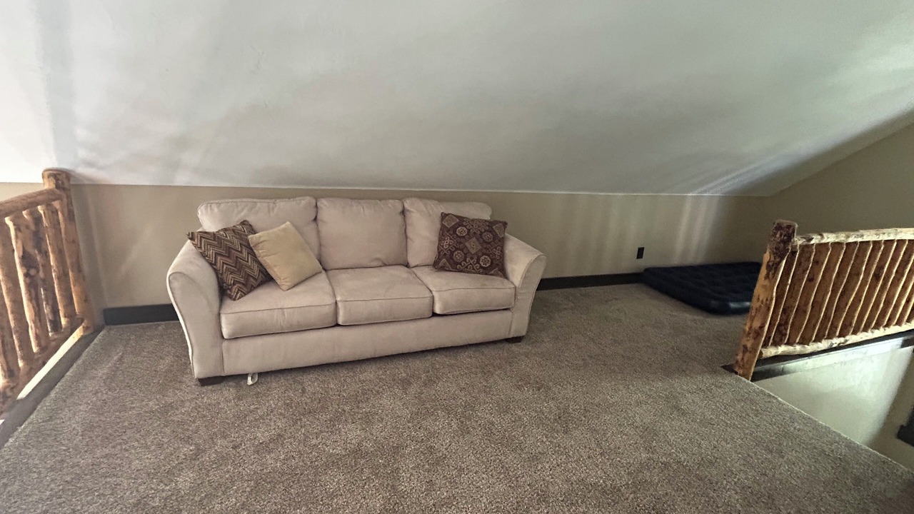 Photo of Livingroom in Mammoth Creek