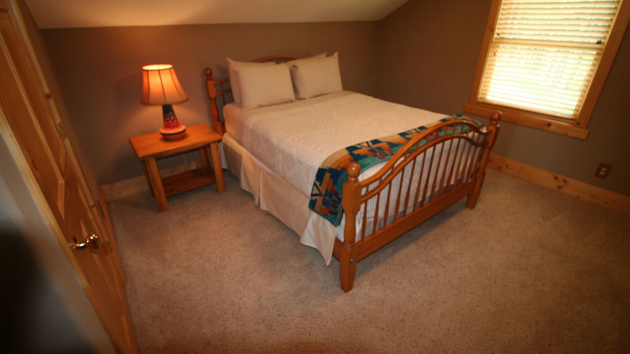 Photo of Bedroom in Hill City