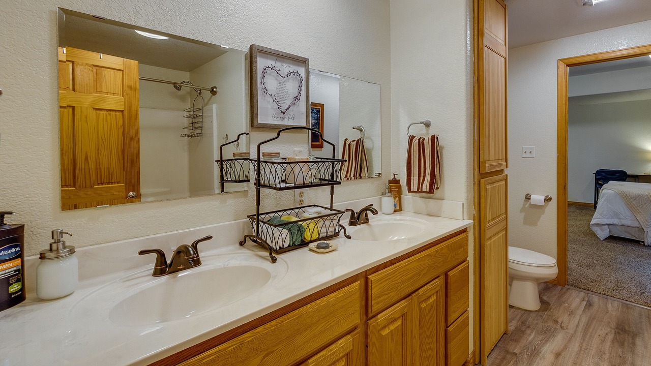 Photo of Bathroom in Elbert
