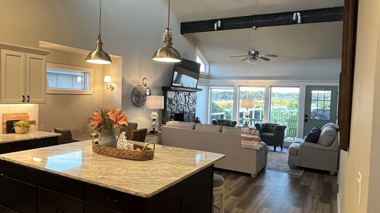 Photo of Livingroom in Grove
