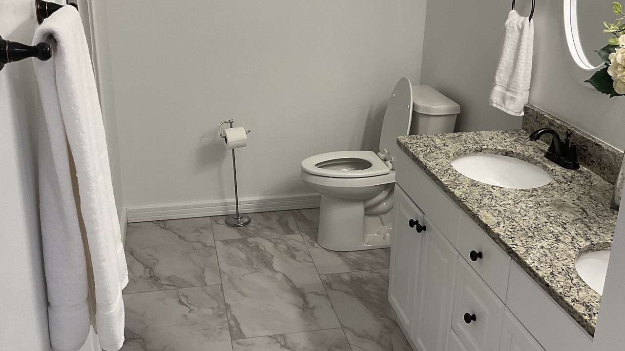 Photo of Bathroom in Arnolds Park