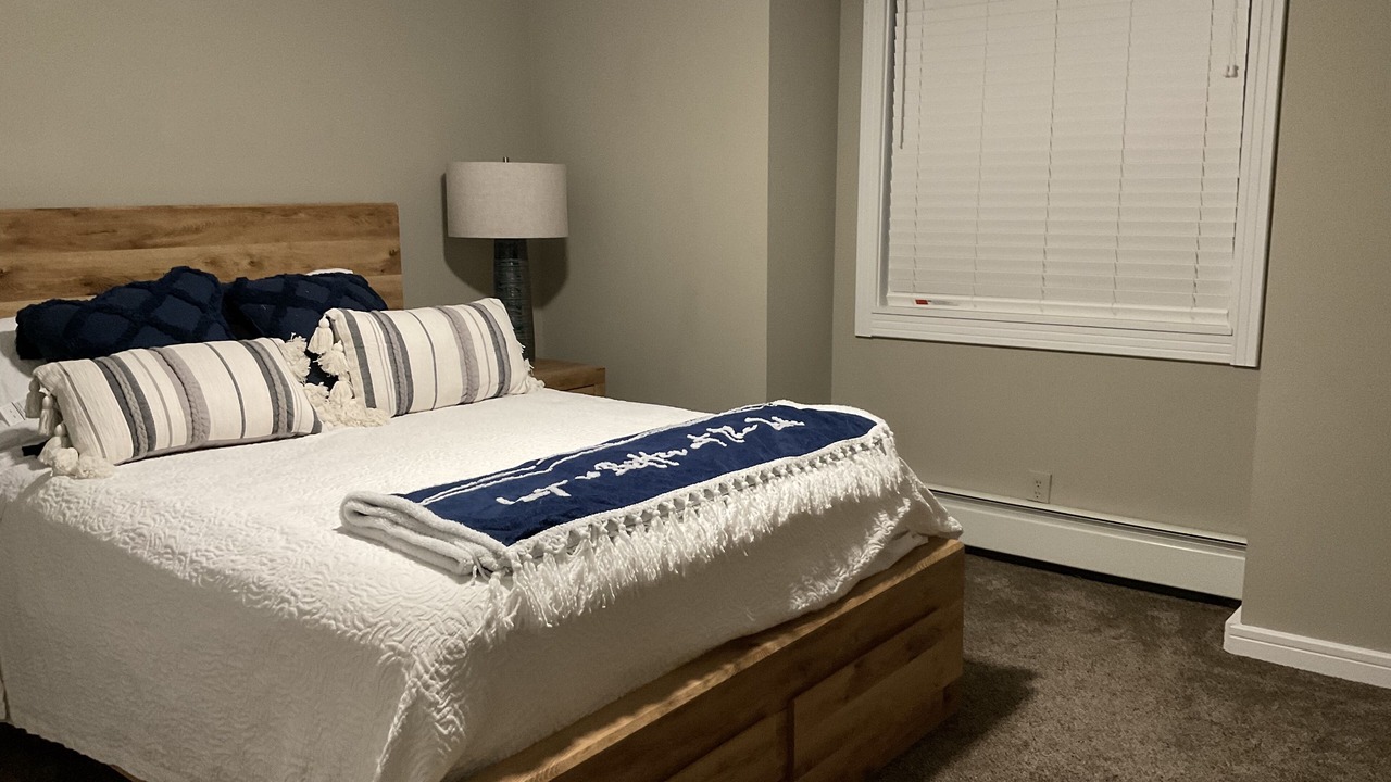 Photo of Bedroom in Arnolds Park