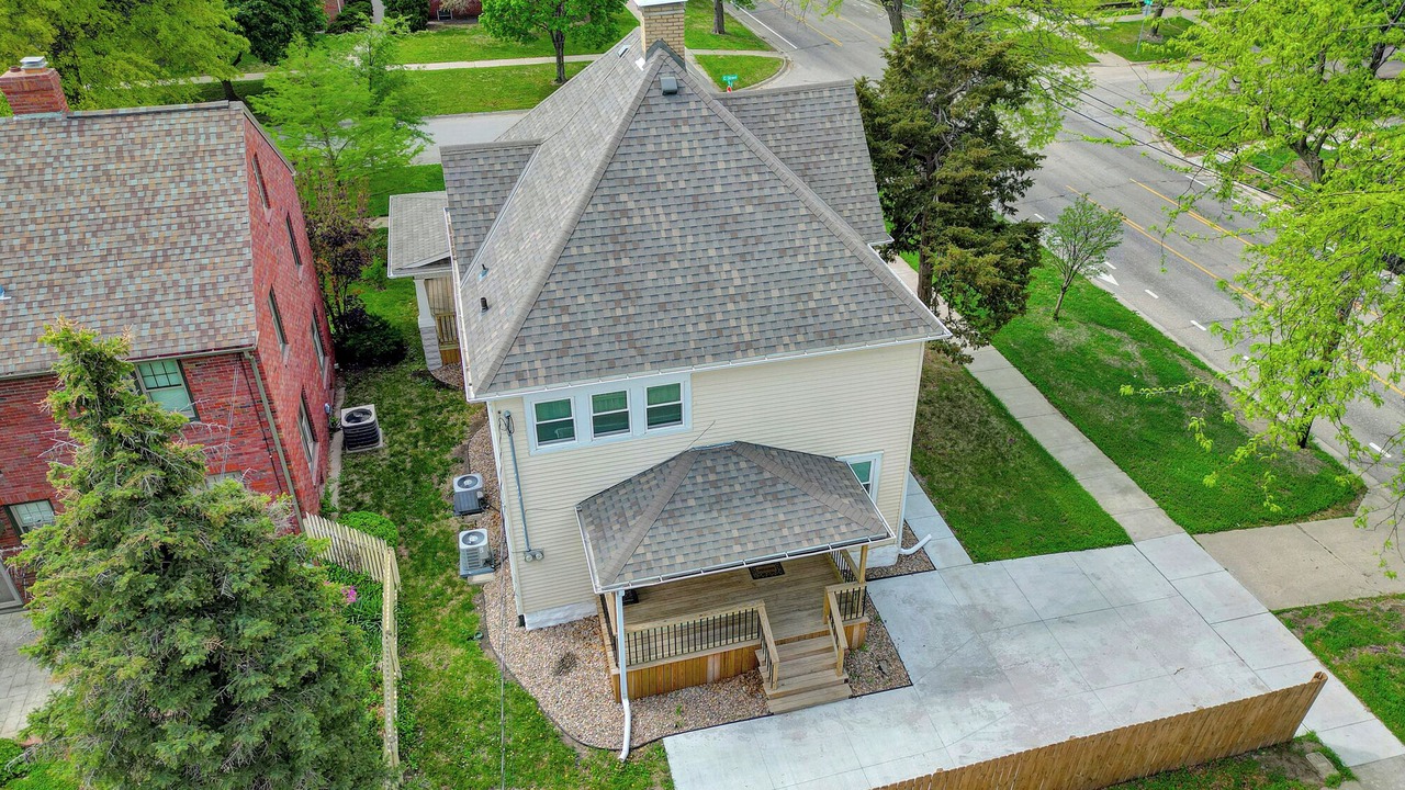 Photo of Outdoor in Near South