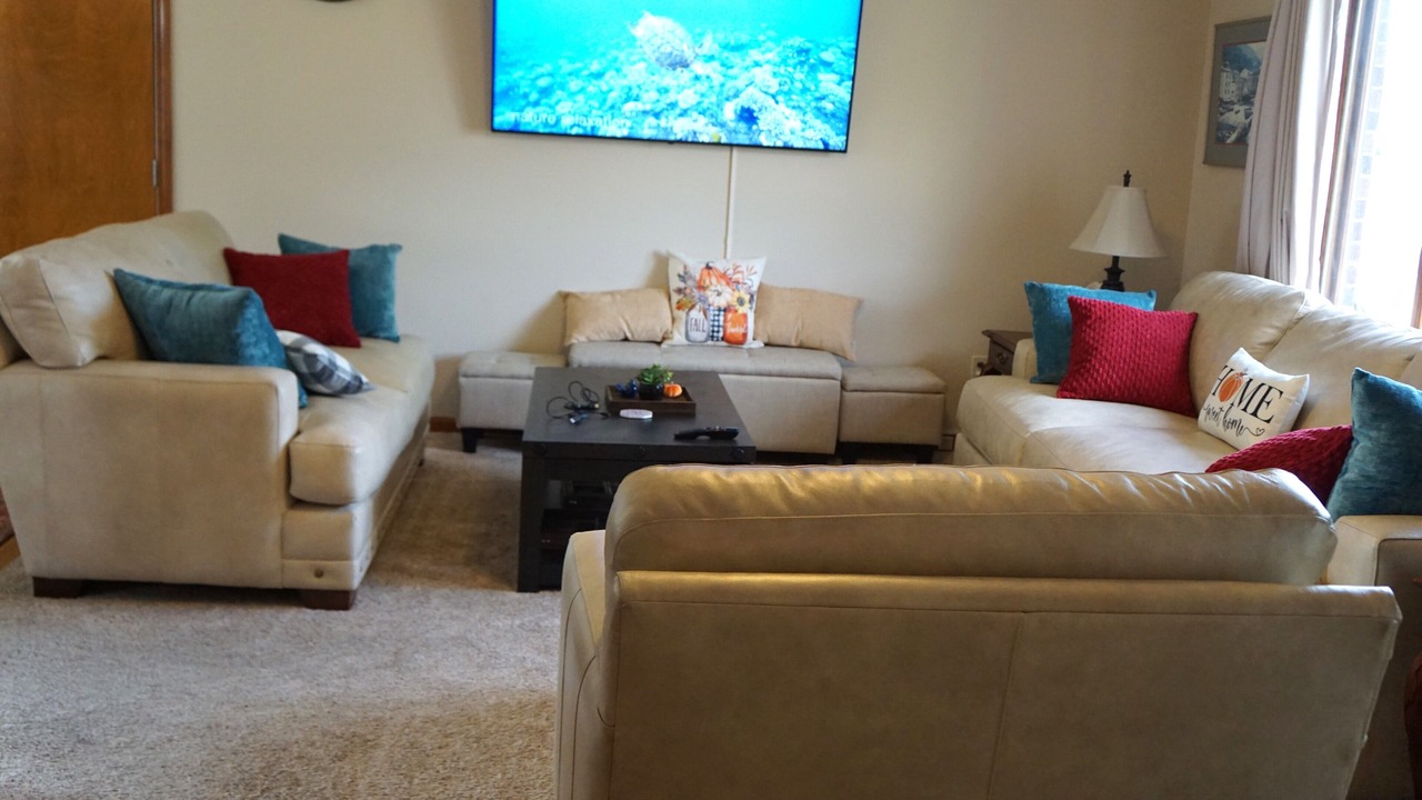 Photo of Livingroom in St. Marys