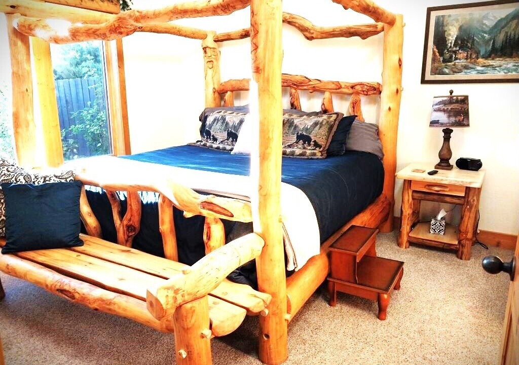 Photo of Bedroom in Estes Park